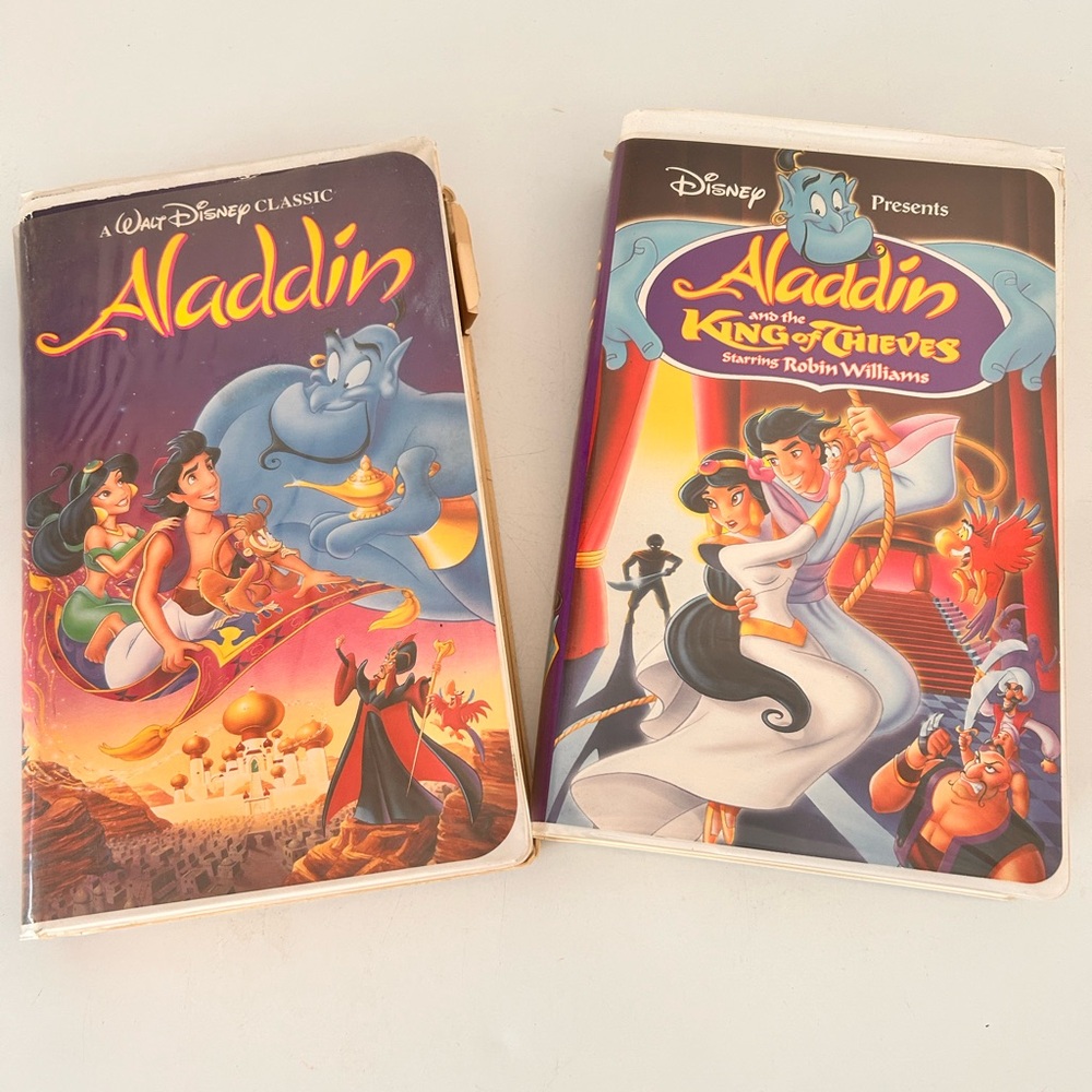 Rare Vintage Disney 1992 and 1996 Black Diamond Aladdin/King of Thieves VHS Pair